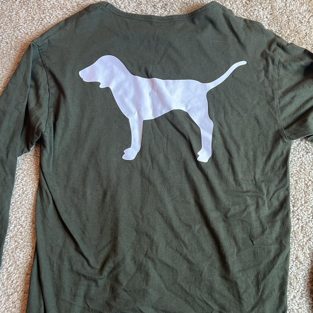 Pink Victoria’s Secret logo dog long sleeve tee shirt top green white size small - Picture 2 of 7